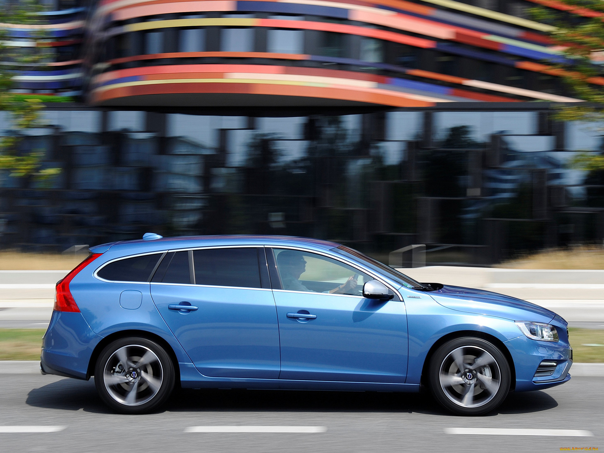 , volvo, v60, d6, plug-in, hybrid, r-design, 2014, 